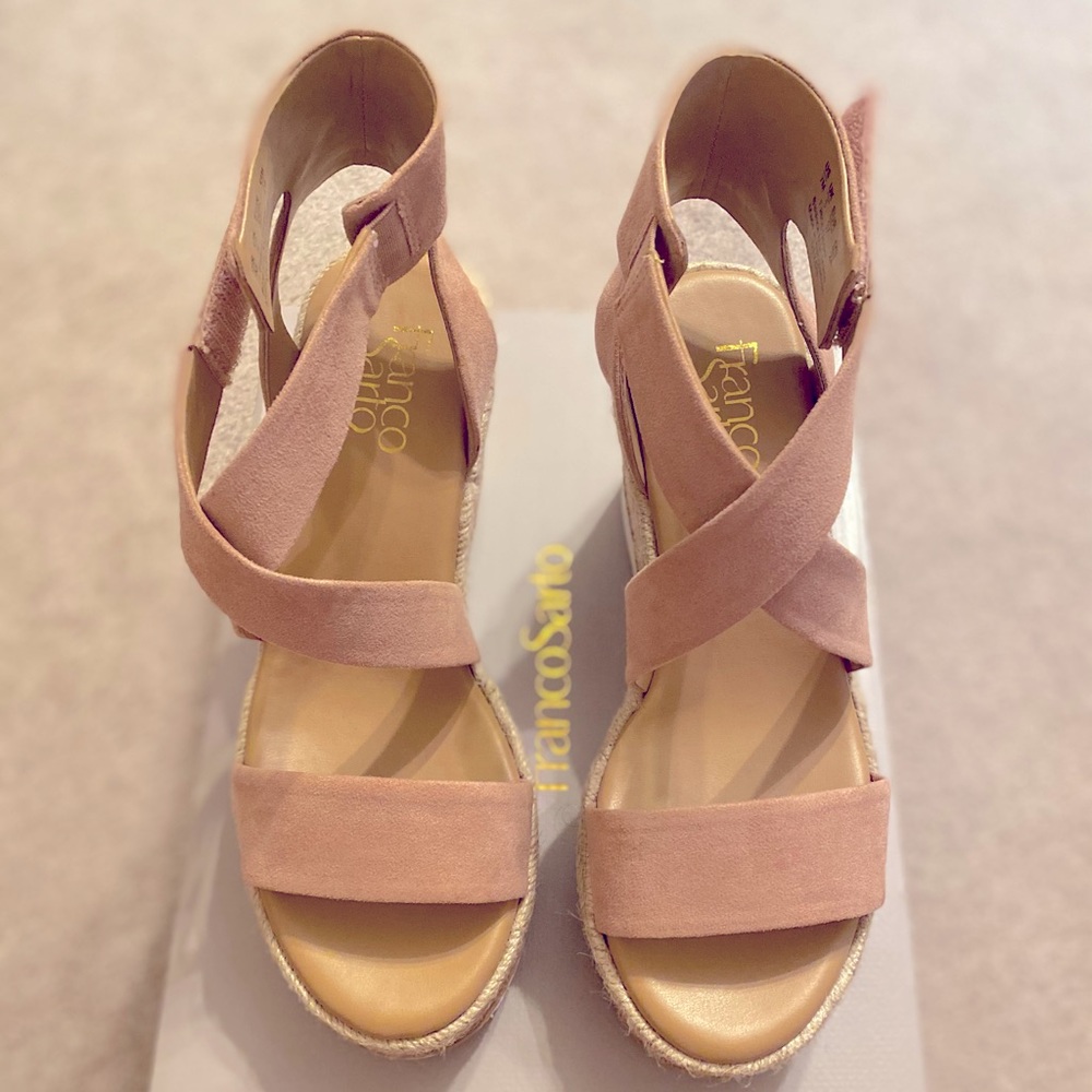 Wedge shoes
